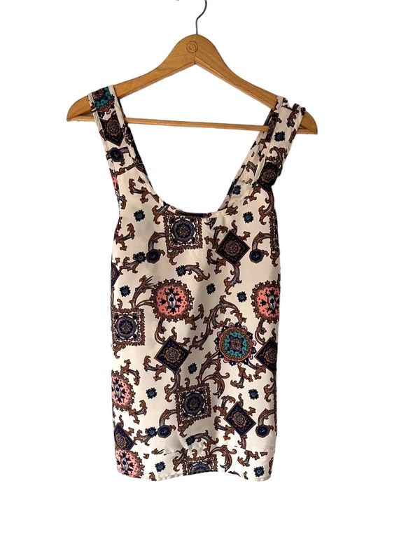 Size 14 paisley print racerback top