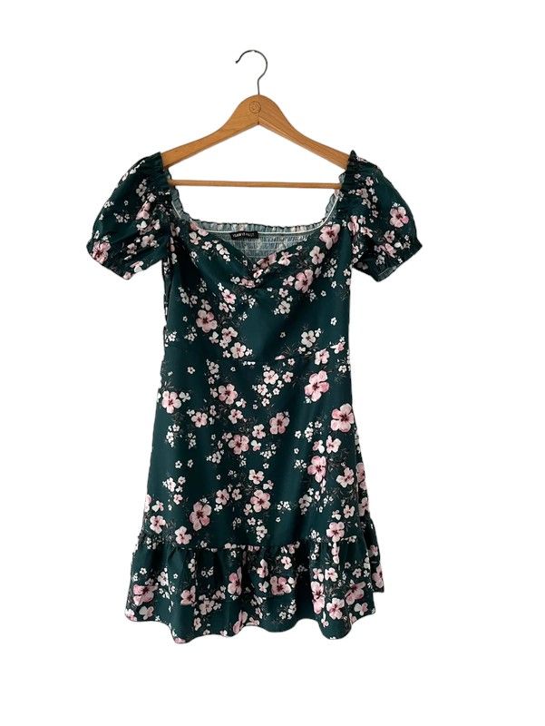I saw it first size 12 green floral print summer dress