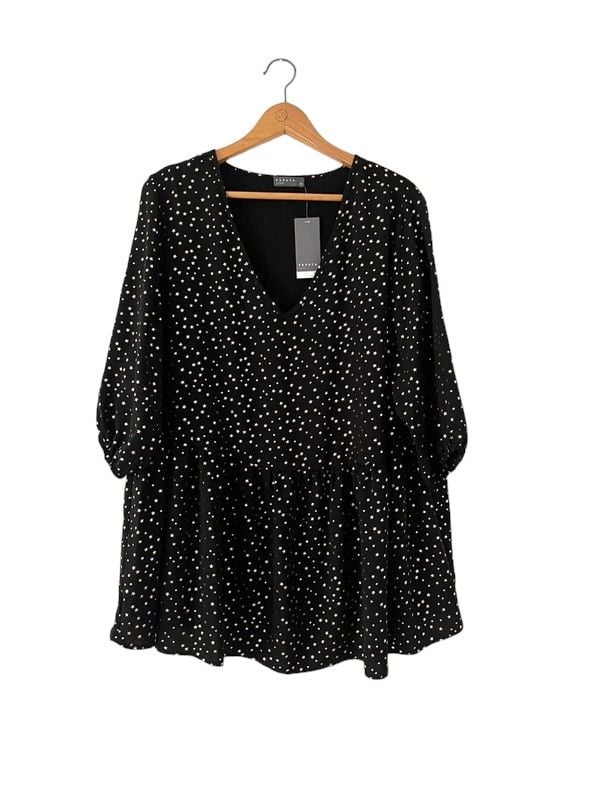 New Papaya size 24 black star print 3/4 sleeve top