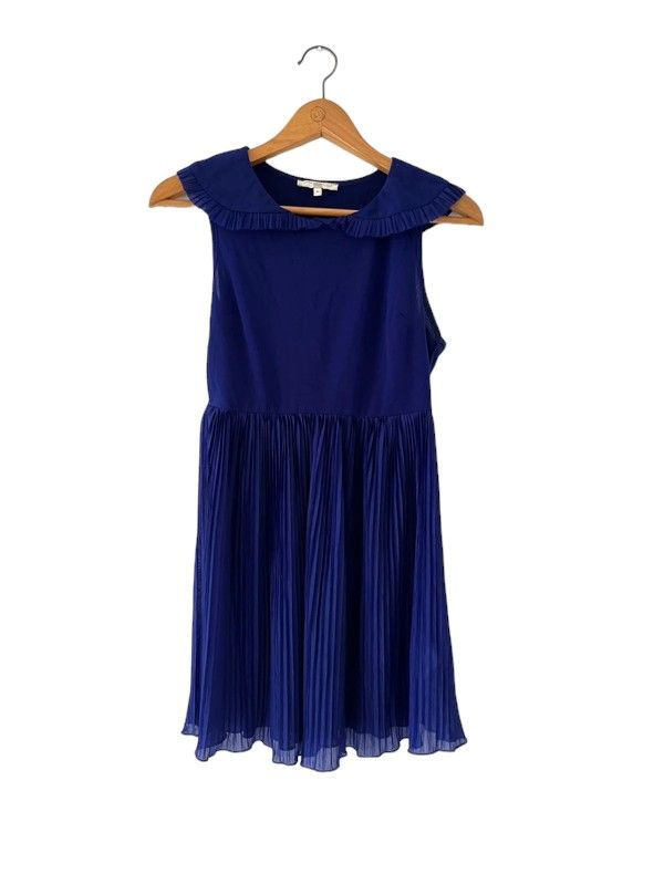 New Look size 8 cute little pleated navy blue dress