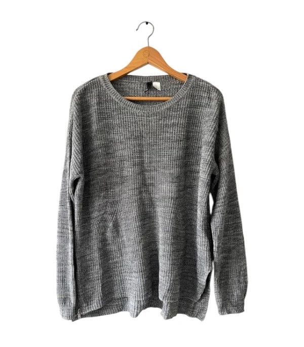 H&M size M grey casual fit long sleeve jumper