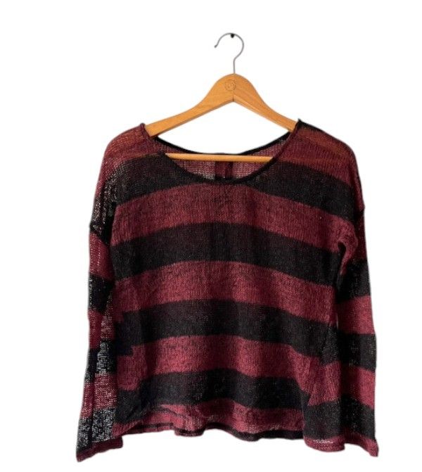 Size 8 burgundy & black stripe long sleeve jumper