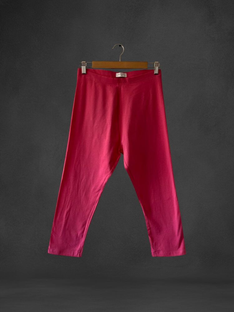 Papaya Size 12 Pink 3/4 Cropped Leggings