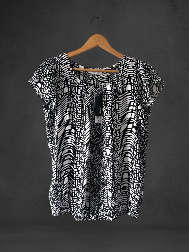 New With Tags George Black & White Short Sleeve Top