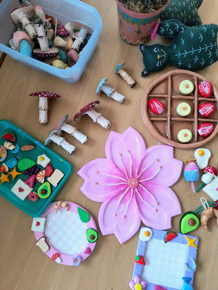 Home Education Art & Craft Club in Tilehurst - Autumn Winter - Nov-Dec