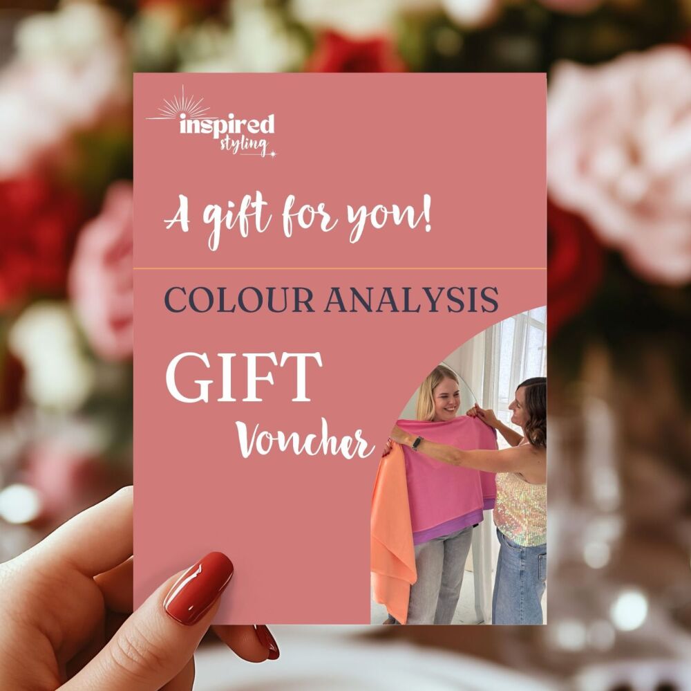 E-card for face-to-face colour analysis