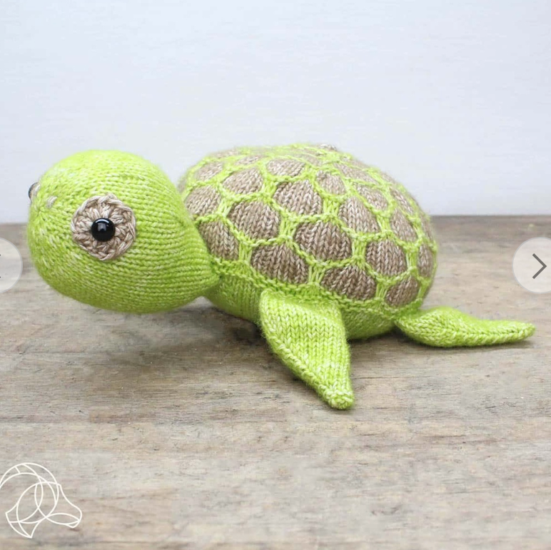  Ties Turtle by Hardicraft - Stone washed yarn - 78% Cotton, 22% Acrylic - knitting kit