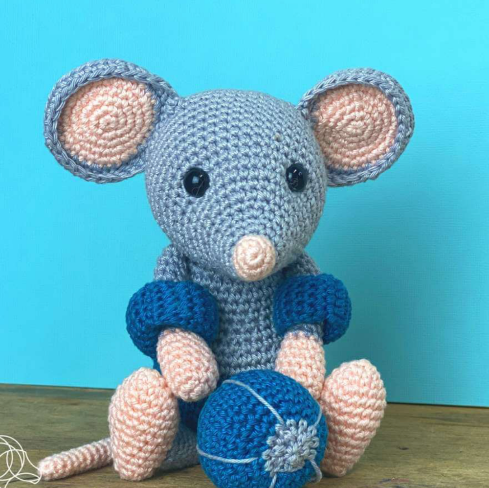  Eddy Mouse by Hardicraft - 100% Cotton Catona Mercerised Yarn