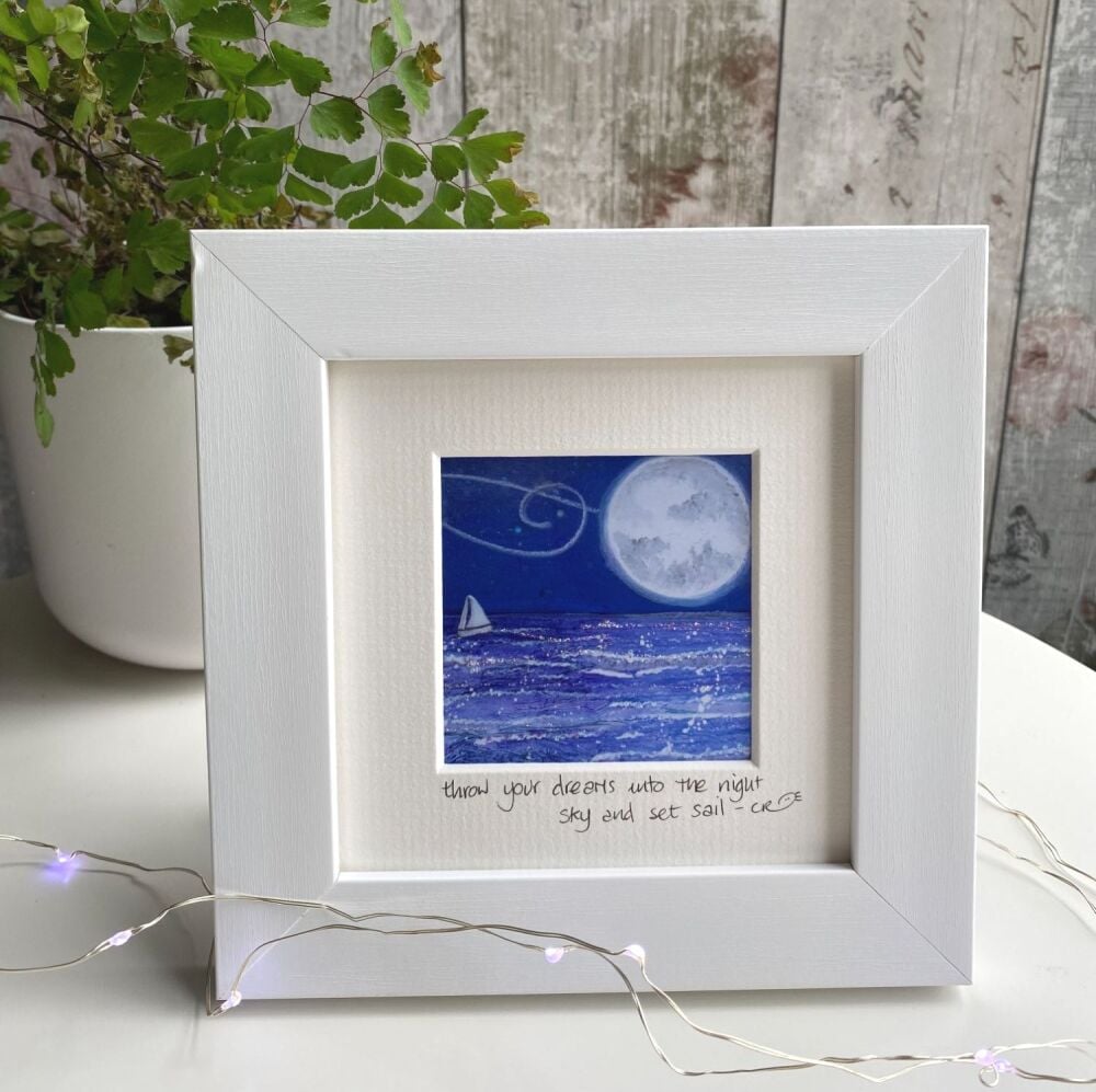 Throw dreams into the night sky Mini Framed Print