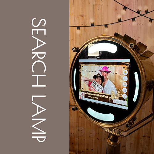 Retro Selfie Pod Hire 