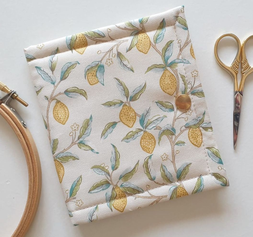 Lemon Tree by William Morris floss/thread keeper