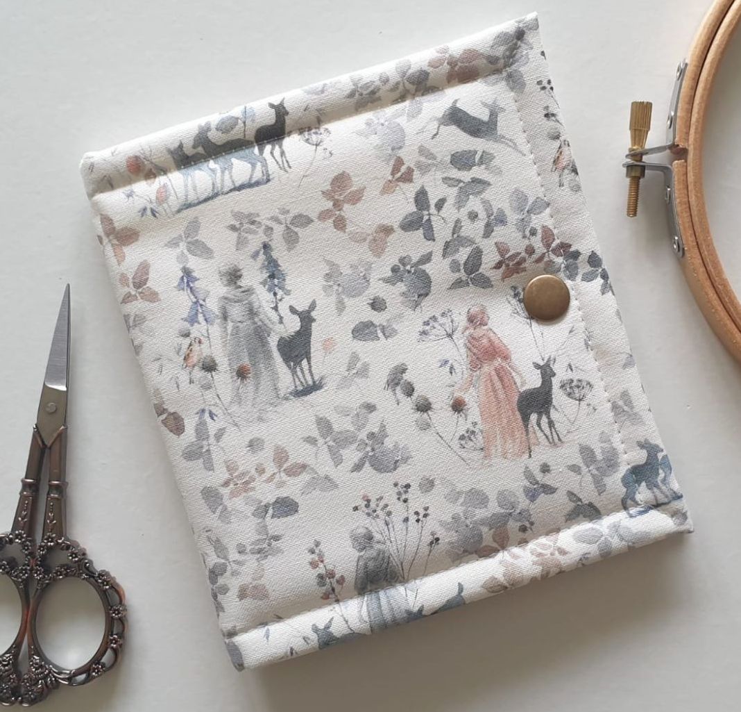 Romantic Garden - My Dear Jane, thread/floss keeper. Acufactum.