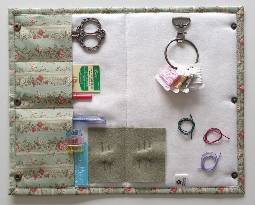 Stitching companion to match Elizabeth Stephenson project bag, HATS