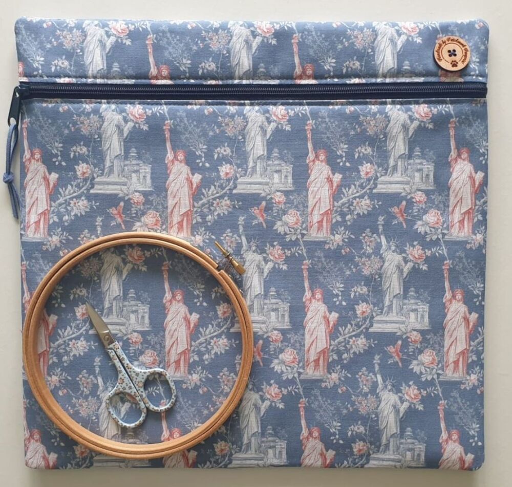 Patriotic project bag, US Independence, Statue of Liberty. (HATS)
