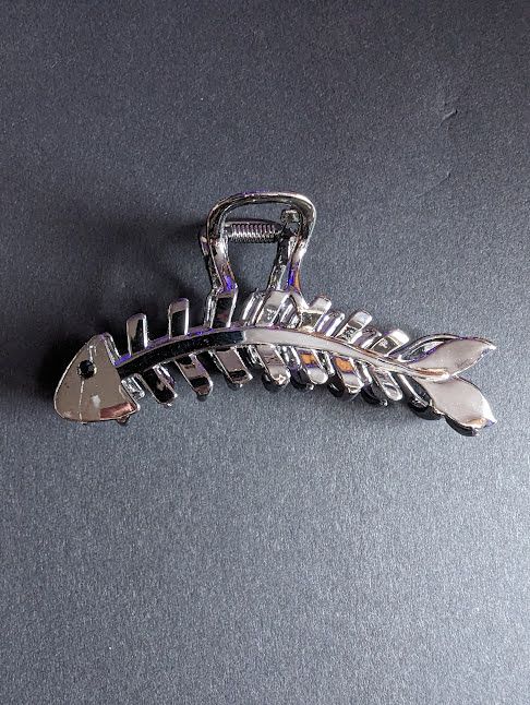 Fish Skeleton (gunmetal)