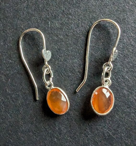 Sterling Silver Heart Detail & Carnelian Drop