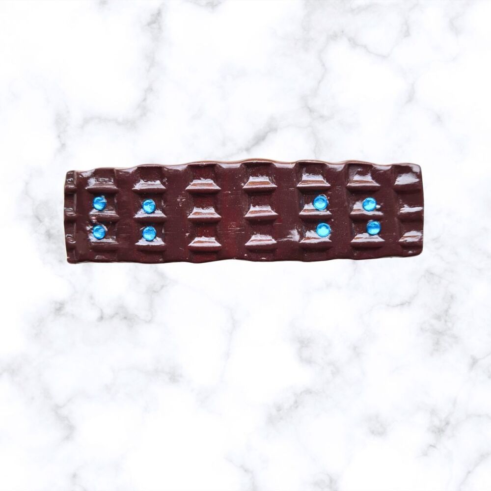 Medium Brown Hair Clip