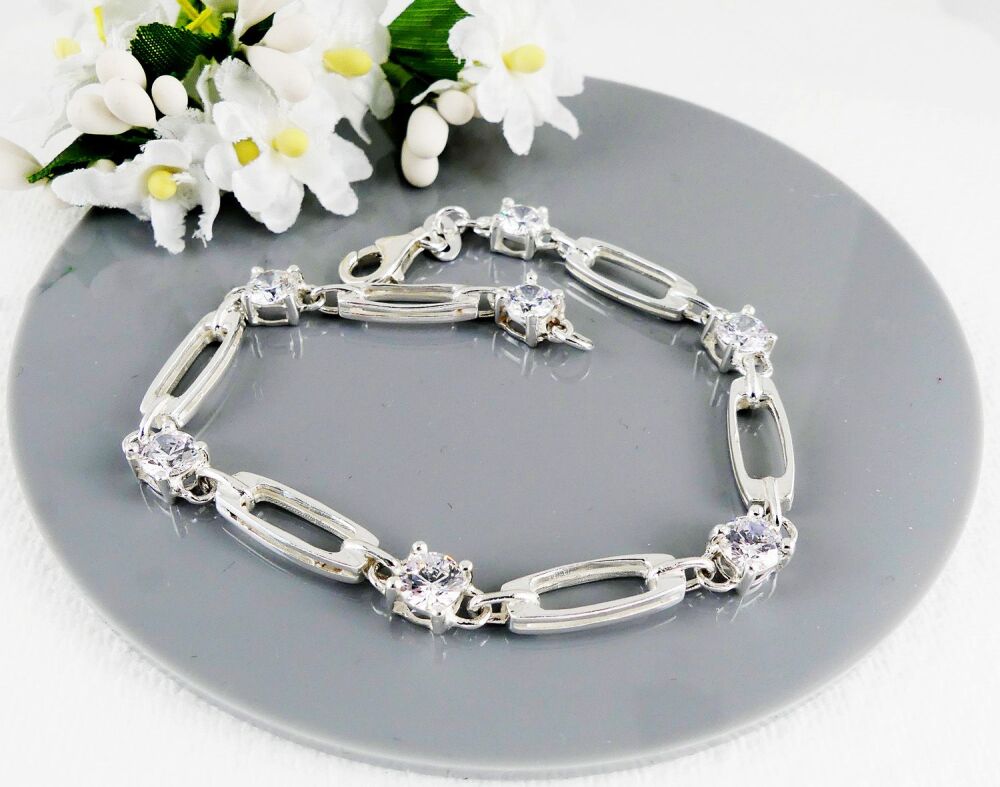 Link  CZ Chain Bracelet