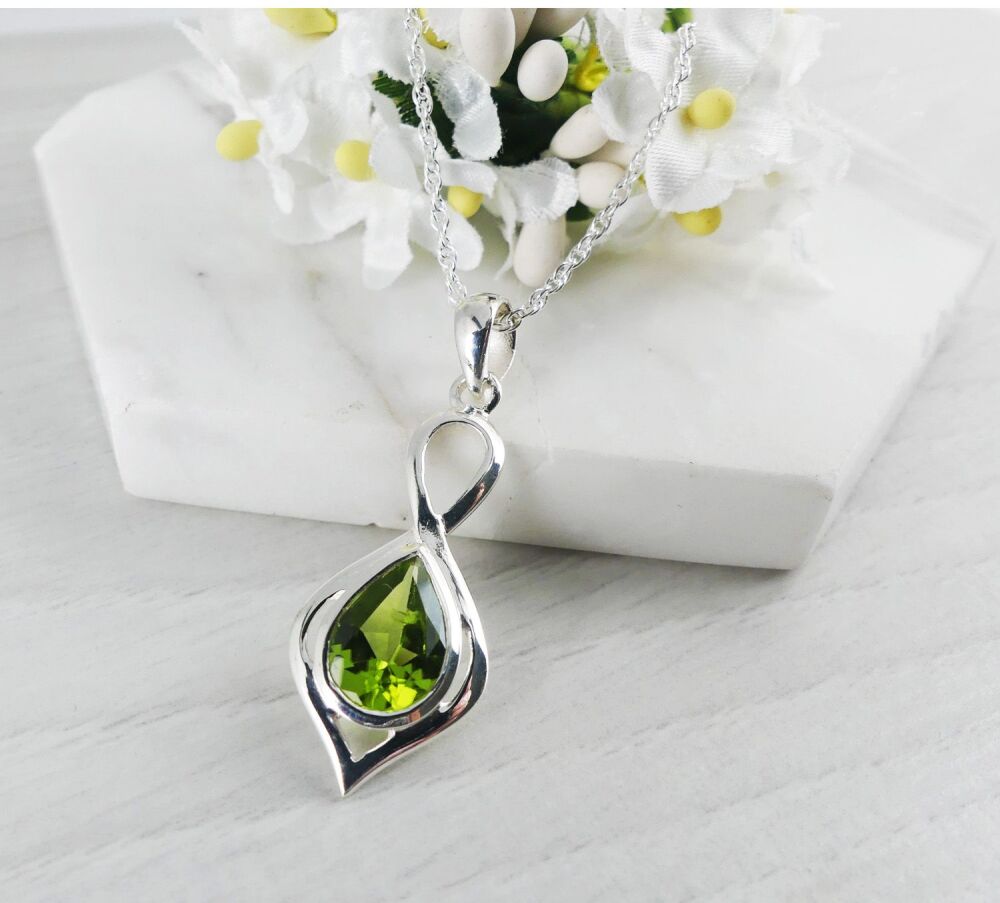 Peridot Dart Crystal Pendant