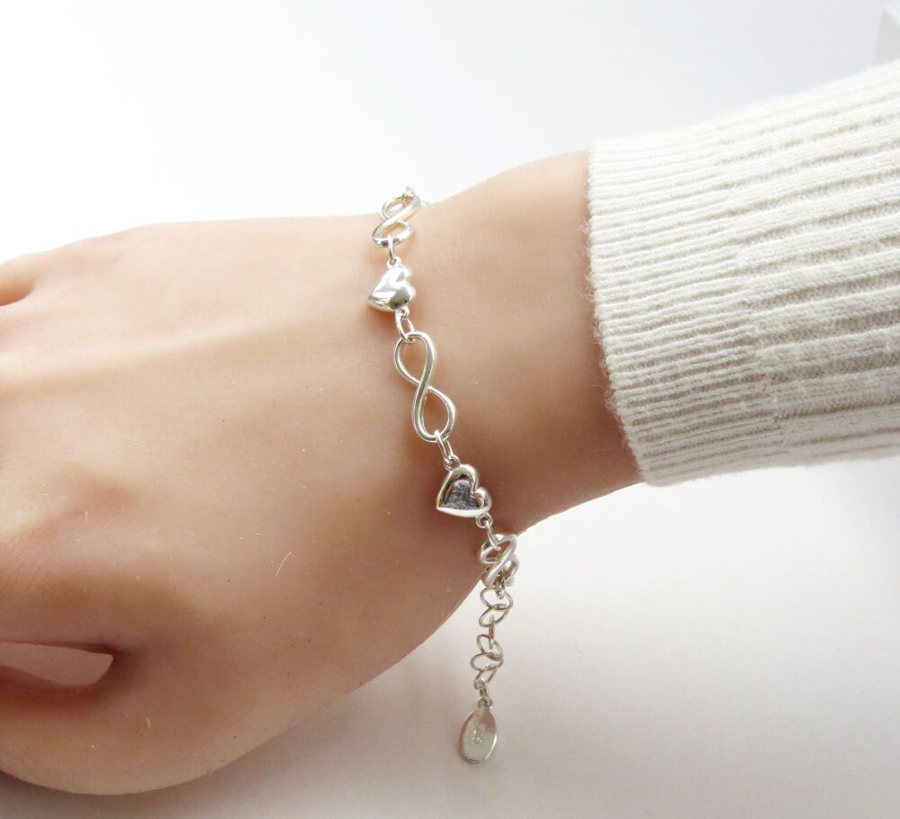Star Charm Bracelet