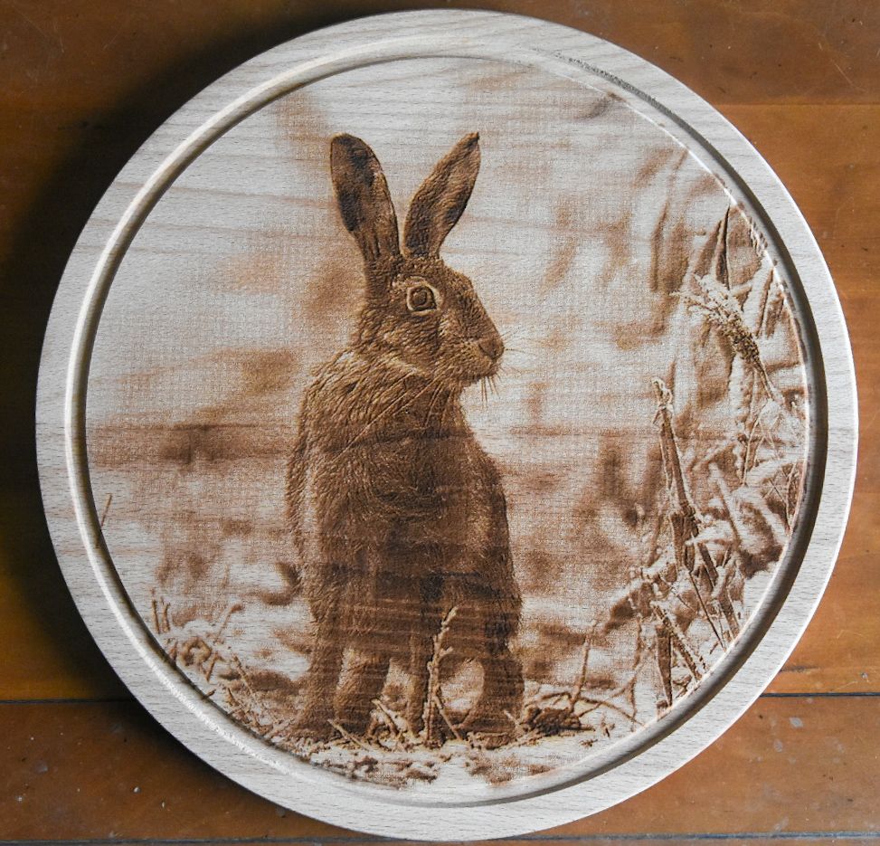 Large Round Hare Chopping Board