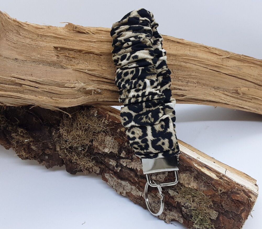Scrunchie keychain