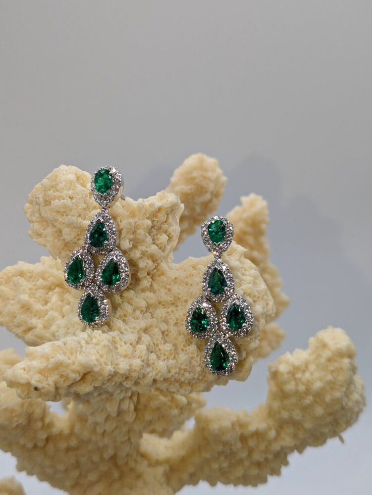 peacock design Emerald and diamond cocktail earrings