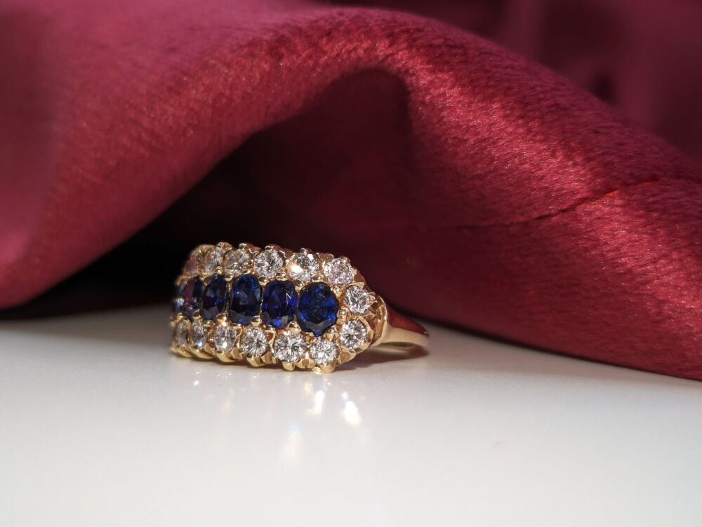 Sapphire and Diamond Multitone ring 3.00ct VS1/ D