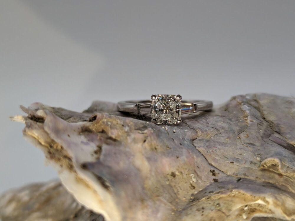 Cushion cut with tapered baguette accent diamonds 1.12ct Total VS1/ E