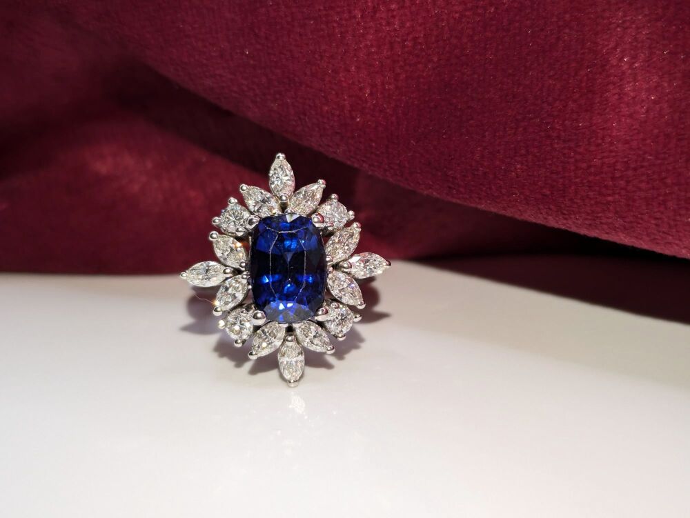 Art nouveau style 5.03ct Sapphire in 3.30ct diamond halo VS1/F
