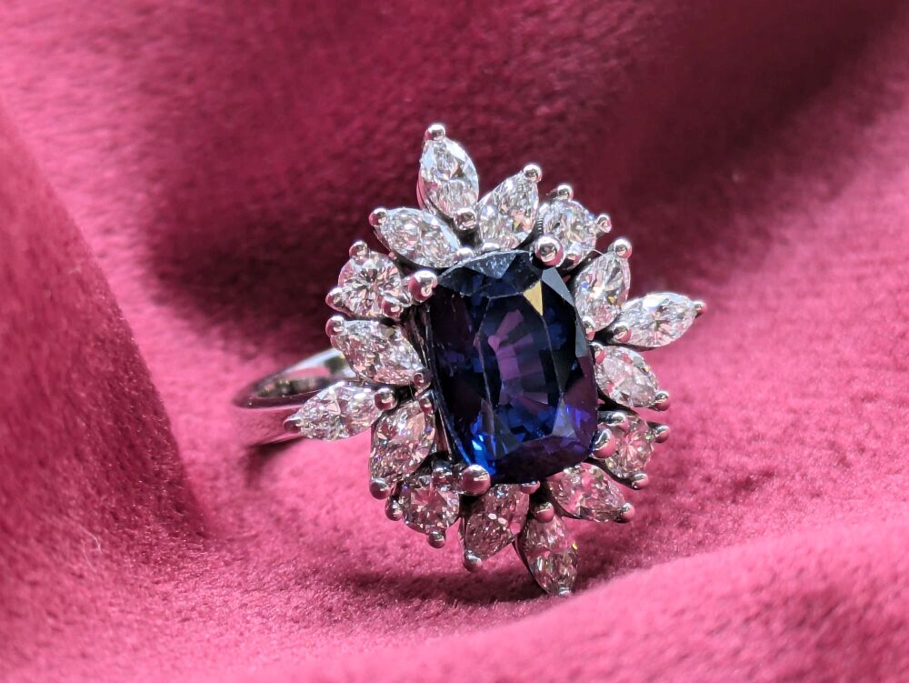Art nouveau style 5.03ct Sapphire in 3.30ct diamond halo VS1/F