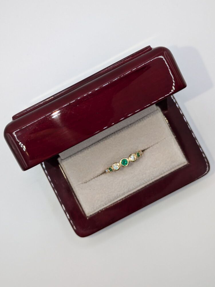 Emerald & Diamond rub over Bezel set ring 0.57ct VS1/F