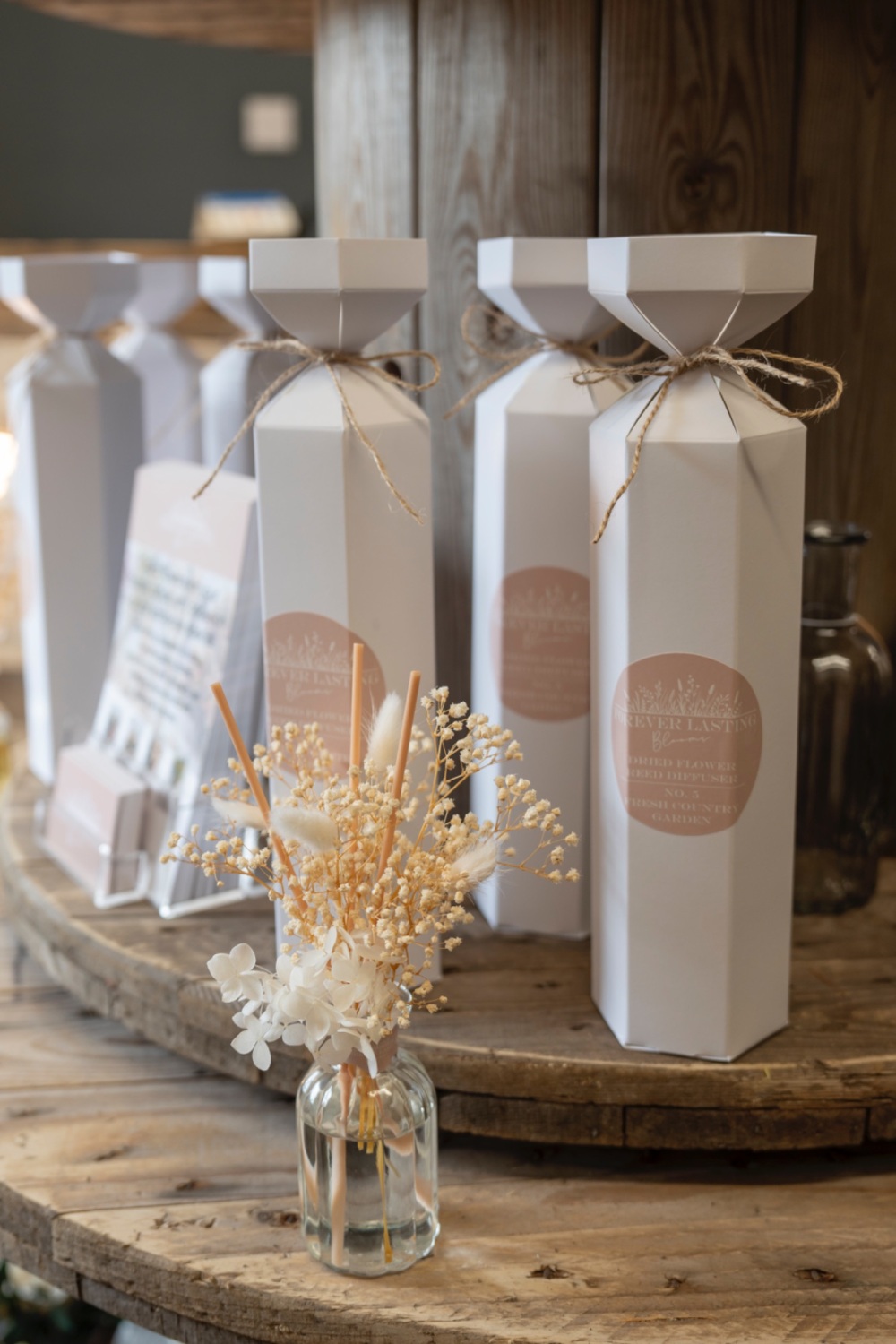 Lime Basil & Mandarin Dried Flower Reed Diffuser
