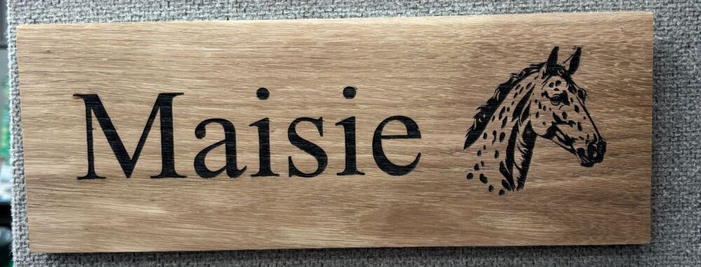 Stable sign with Horse