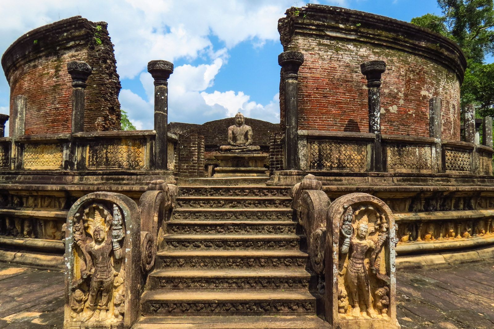 polonnaruwa.jpg