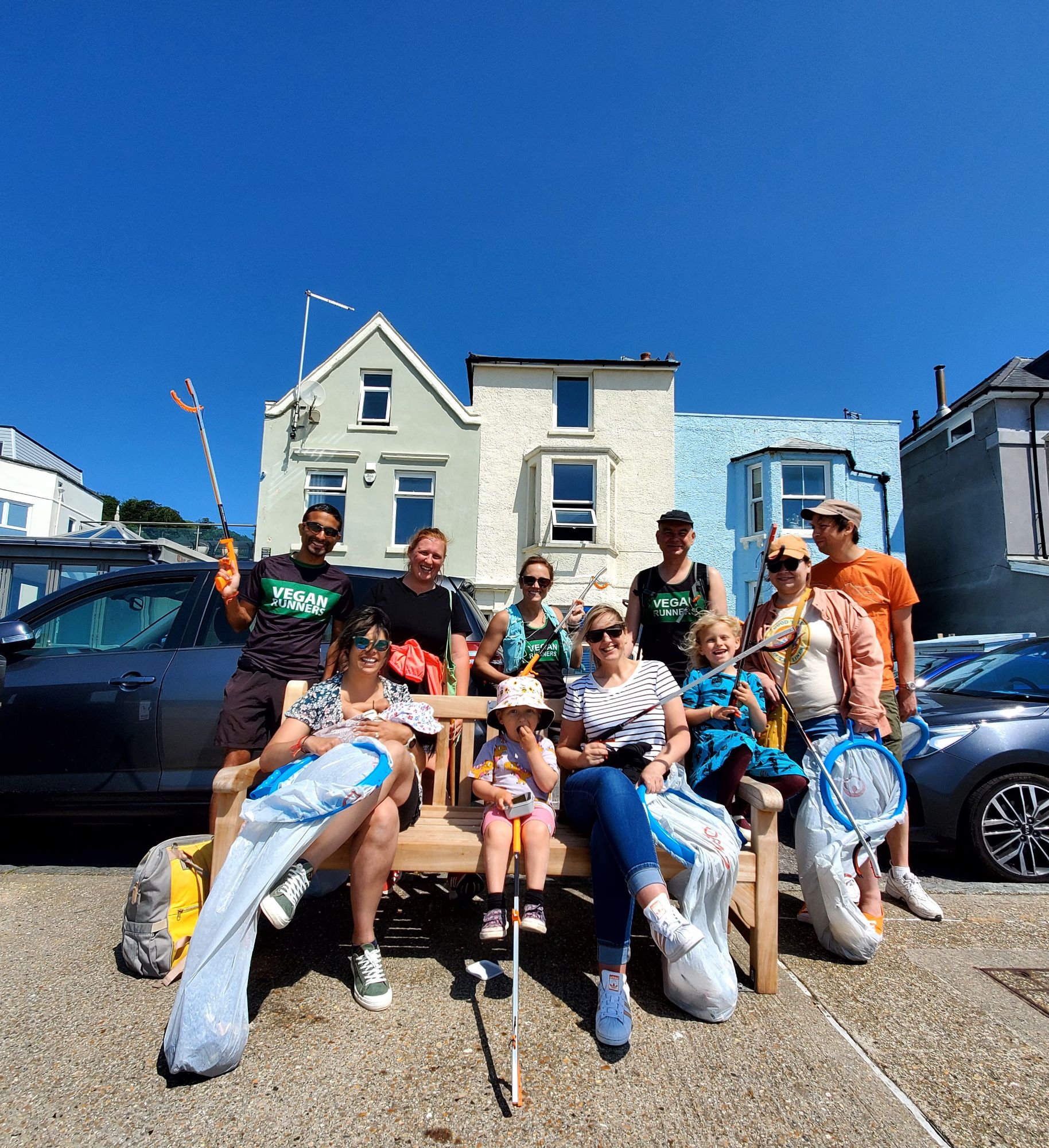 Vegan Runners UK litter pick 0ne.jpg