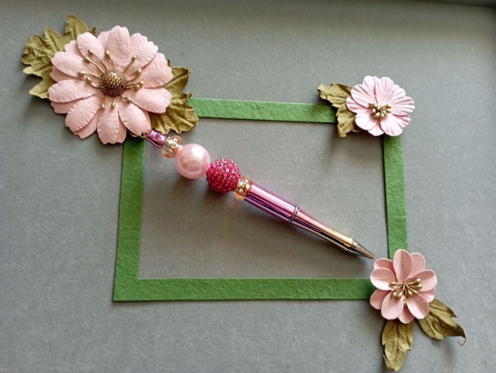 Beaded Pen - Pink/Gold pen with pink bead mix