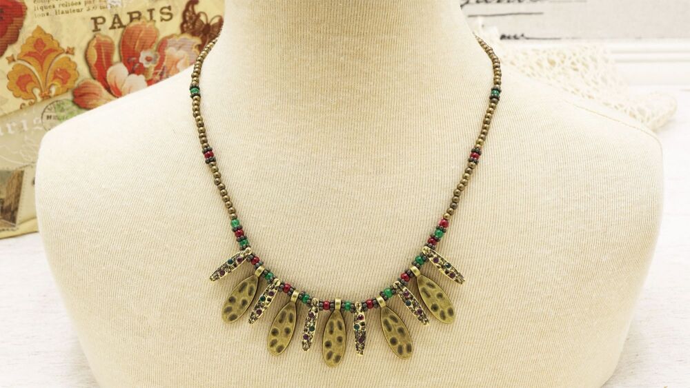 Boho Beaded Necklace - Artistic Inspiration