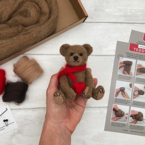 Needle Felting Kit - Teddy Bear. Beginners Felt Kit.