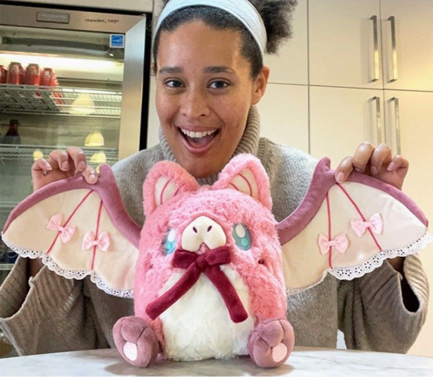 Squishable - Mini Sweetheart Bat Plush