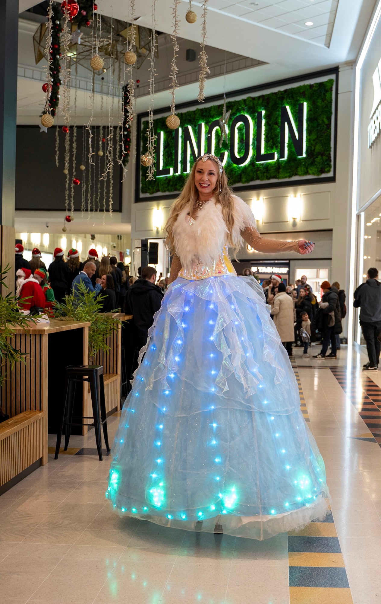 Christmas lights switch on