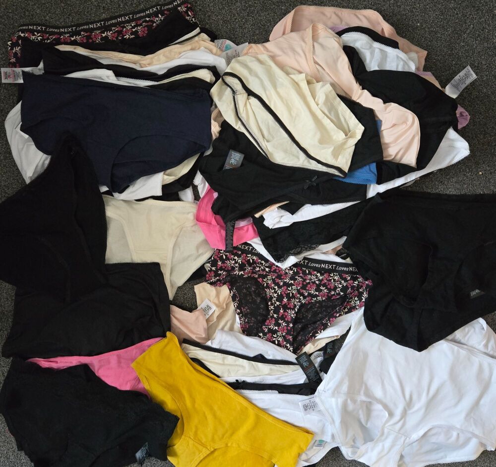 75 x Ex Next Ladies Briefs Various Colours & Styles Sizes 6 - 26.  75p Pair