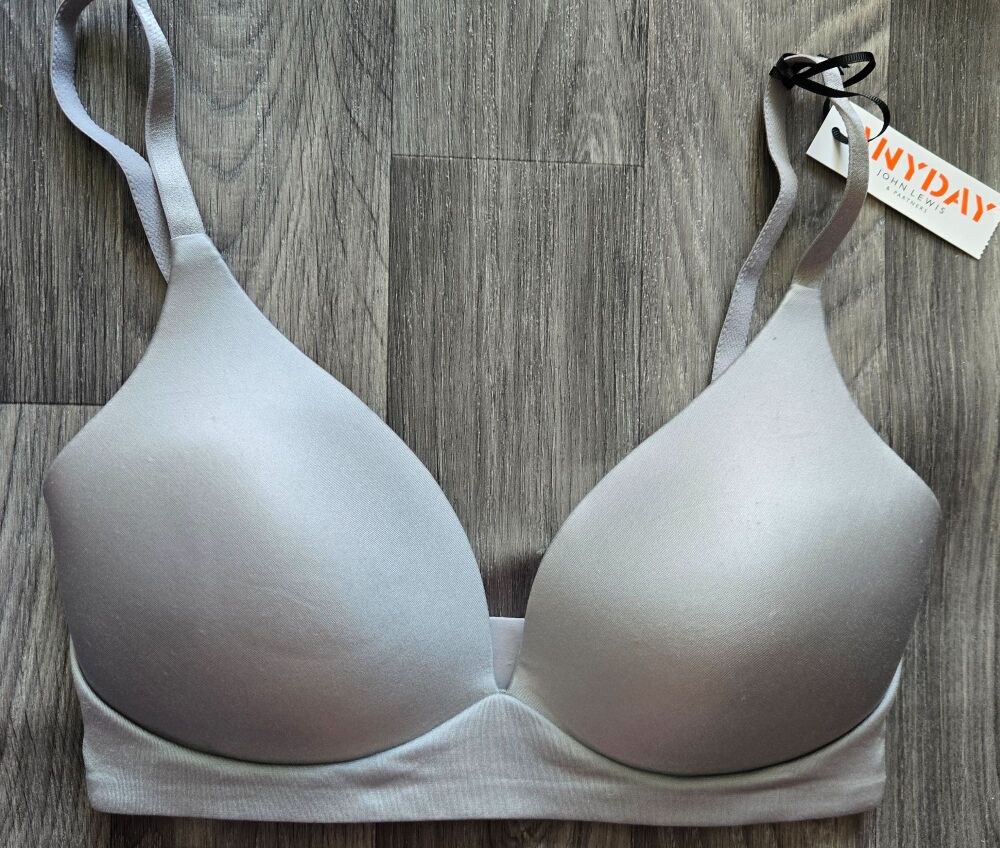 6 x Ex John Lewis Grey T Shirt Bras Sizes 30 - 36 Cup Sizes A - DD £2.75 Each