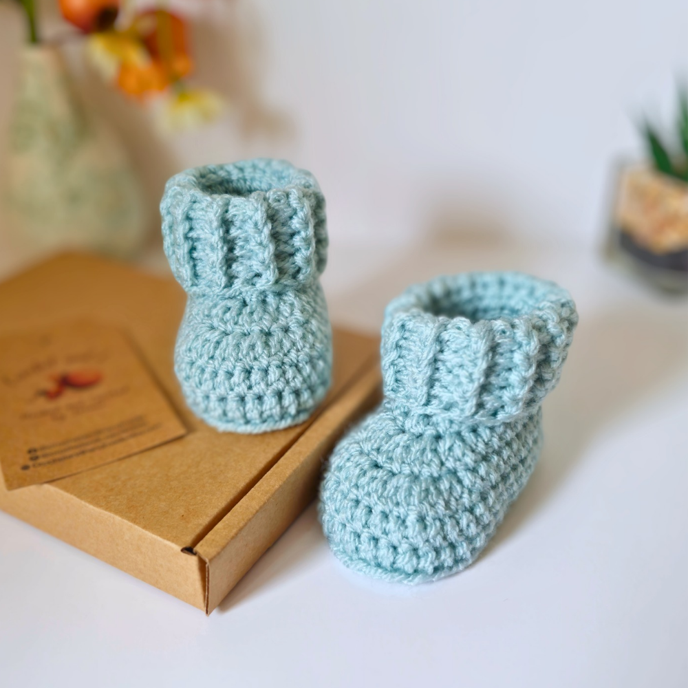 Baby Booties Crochet With Ridged Cuff In Sizes Newborn Up To 6 Months