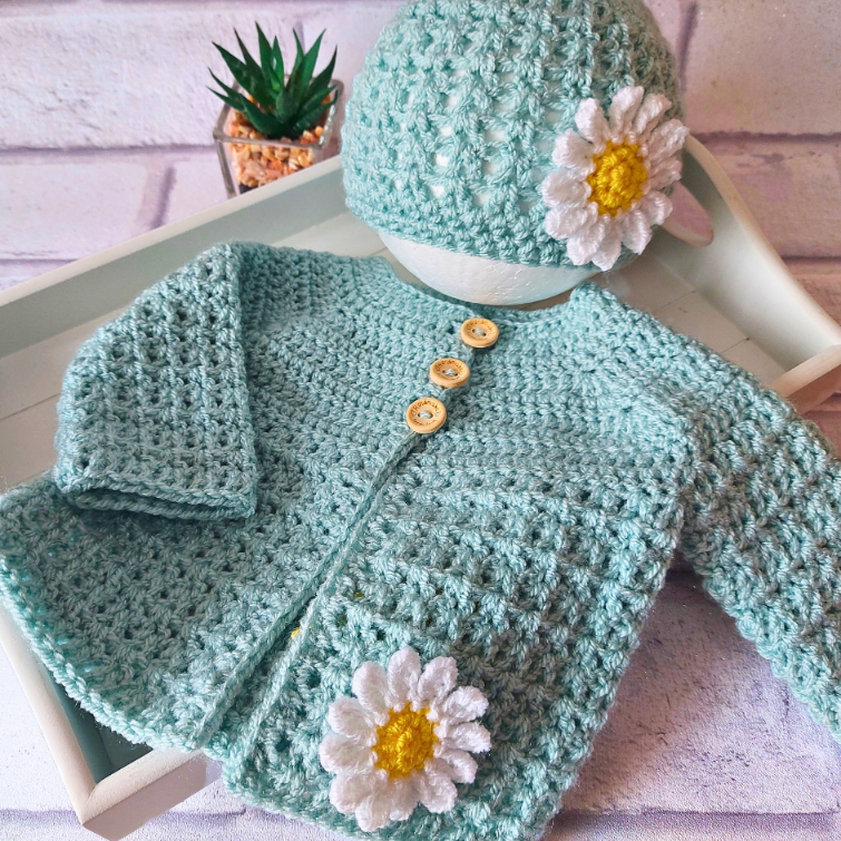 Daisy hat and cardigan crochet set