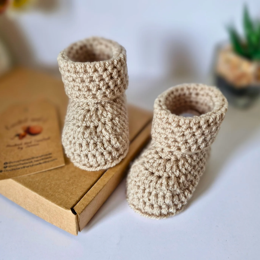 Crochet Baby Booties Sizes Newborn, 0-3 And 3-6 Months