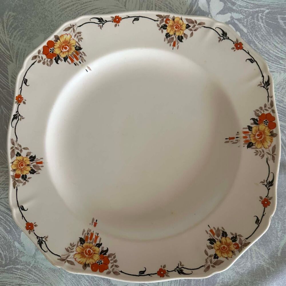 Alfred Meakin Cake Plate "Pompey" Pattern c.1930's*
