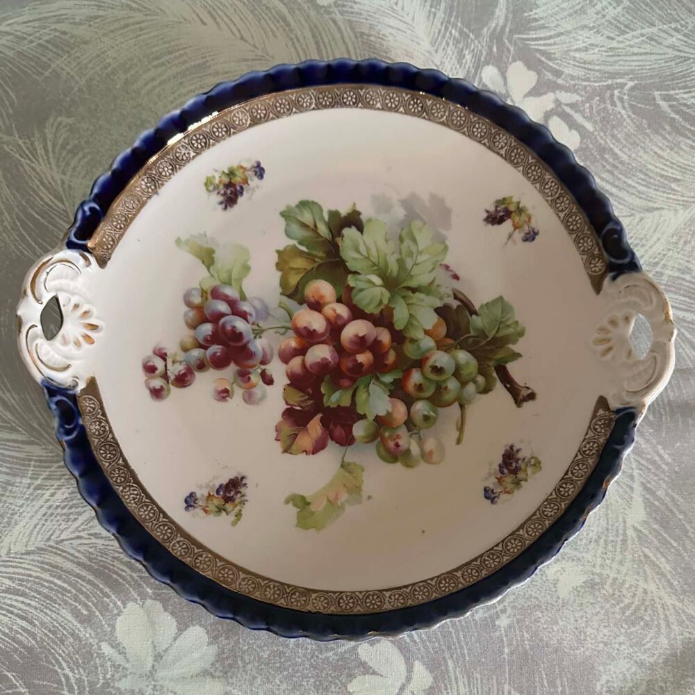 Victorian Cake Plate "Grapes" Design c.1900*