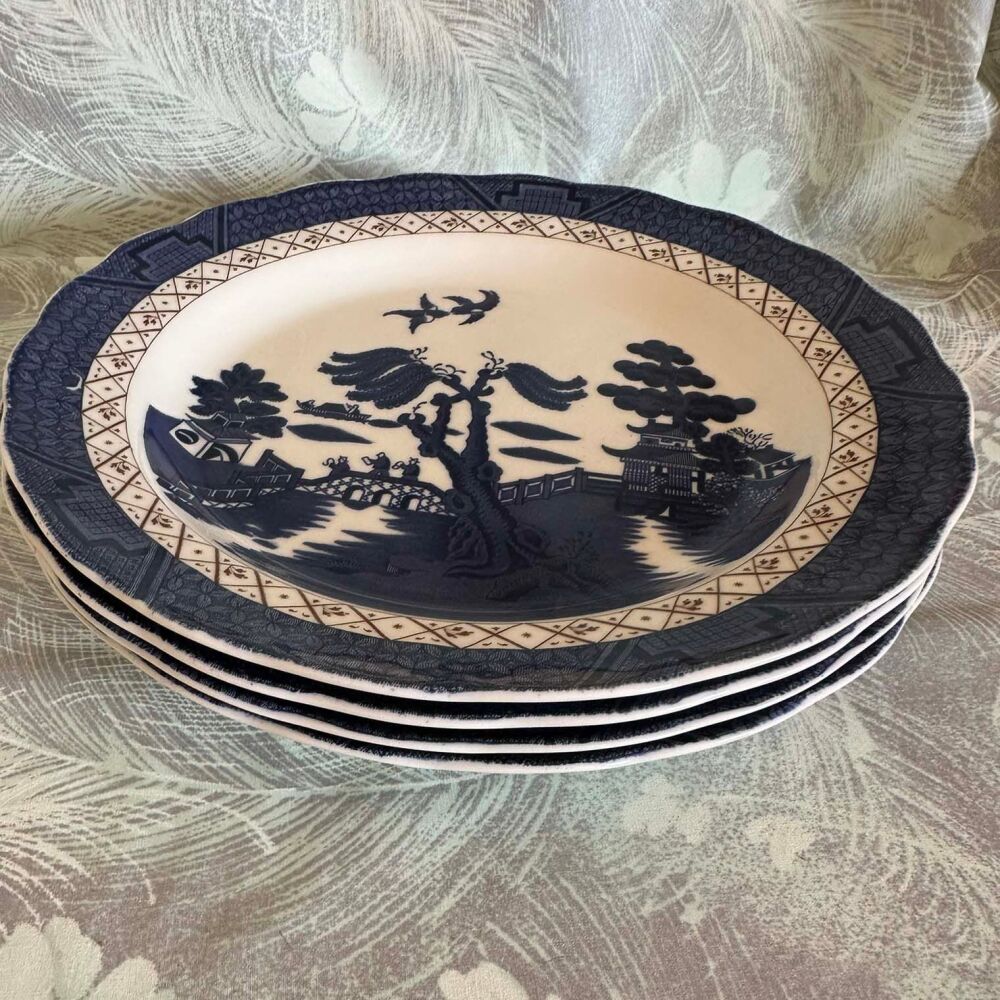 Booths Doulton Real Old Blue Willow Pattern Majestic Collection - Set of 4 Dinner Plates. c.1981-1999