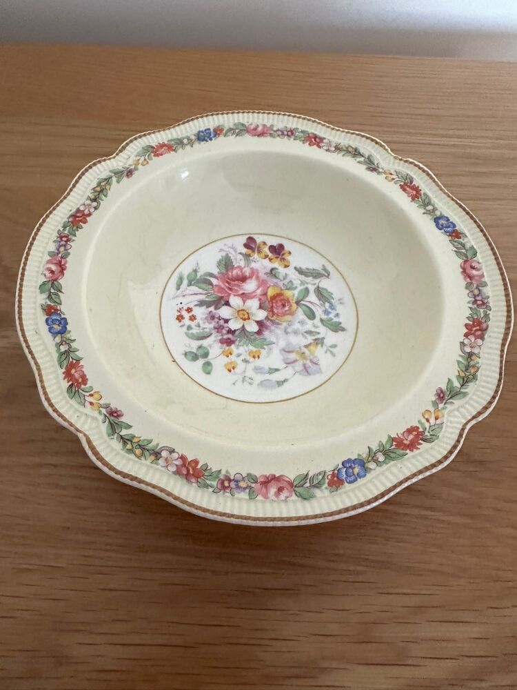 Vintage Johnson Bros Old Staffordshire Dubarry Marlow Rimmed Soup / Dessert Bowl. Several Available. c1930's*